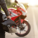¿Los cascos de moto realmente salvan vidas?